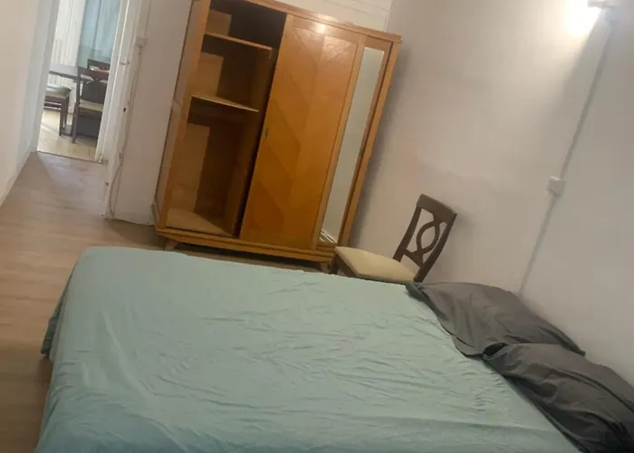 Casa de Férias Maison De Avec Jardin Et Terrasse Perpinhã